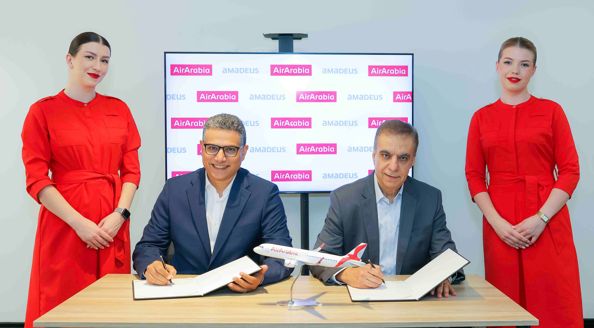 Air Arabia signs group-level distribution agreement with Amadeus